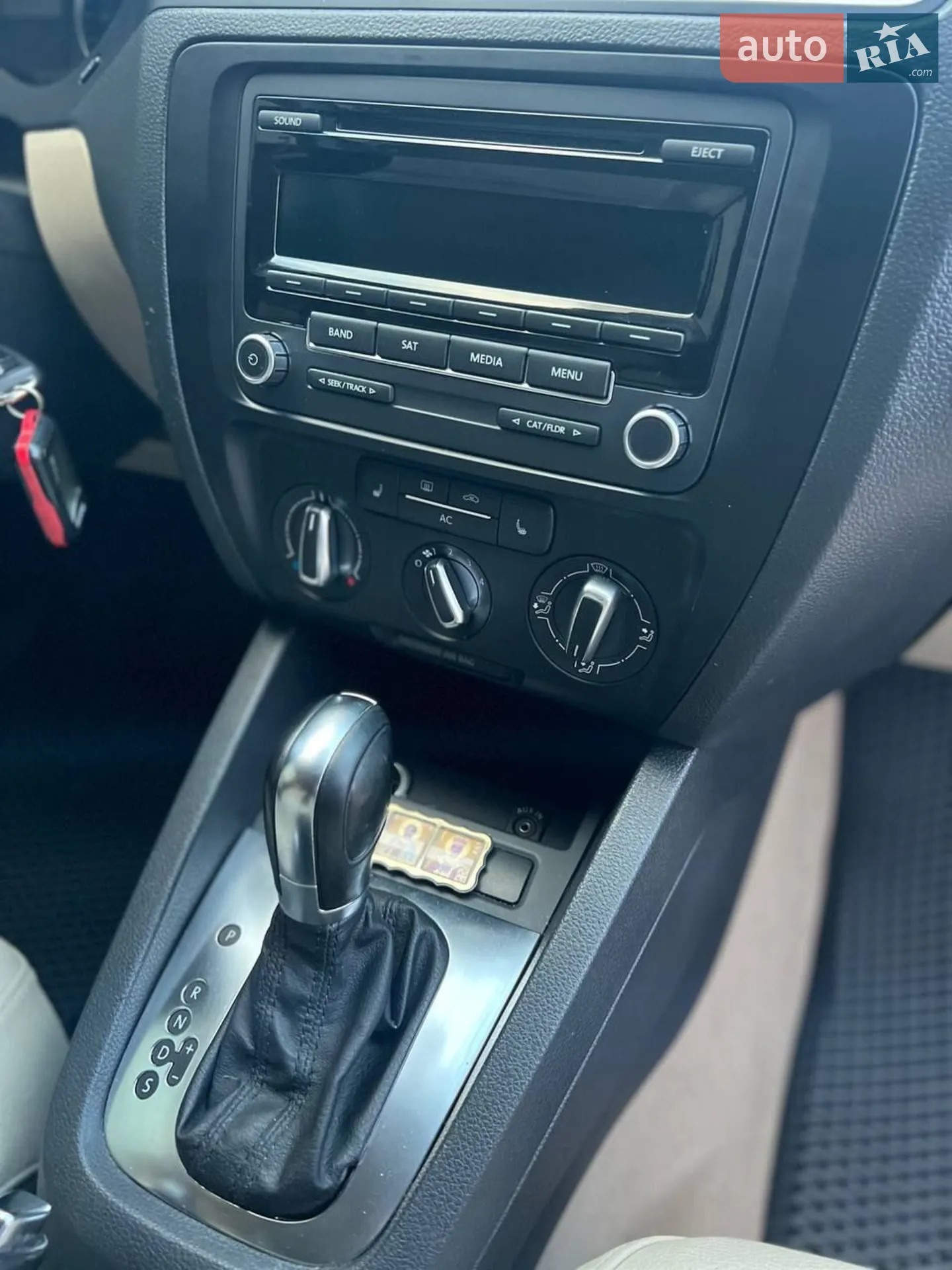 2011 Volkswagen Jetta - мініатюра 11