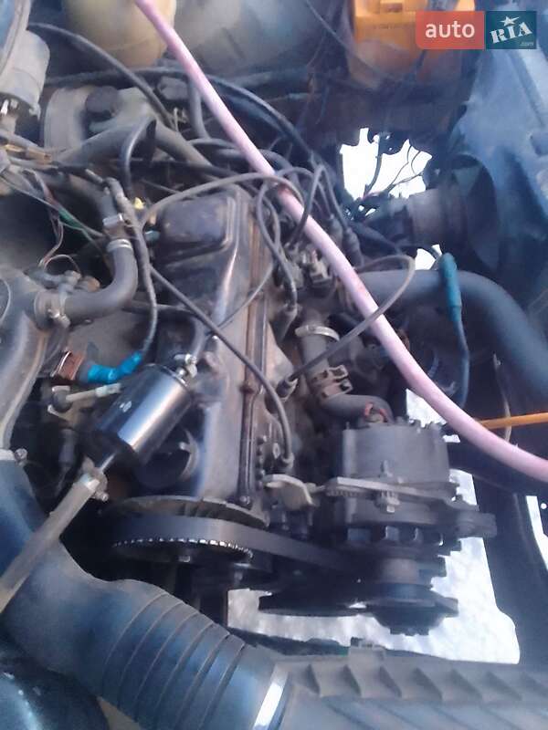 Седан Volkswagen Jetta 1990 в Кропивницком