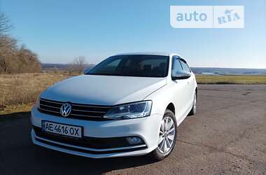 Седан Volkswagen Jetta 2016 в Кривом Роге