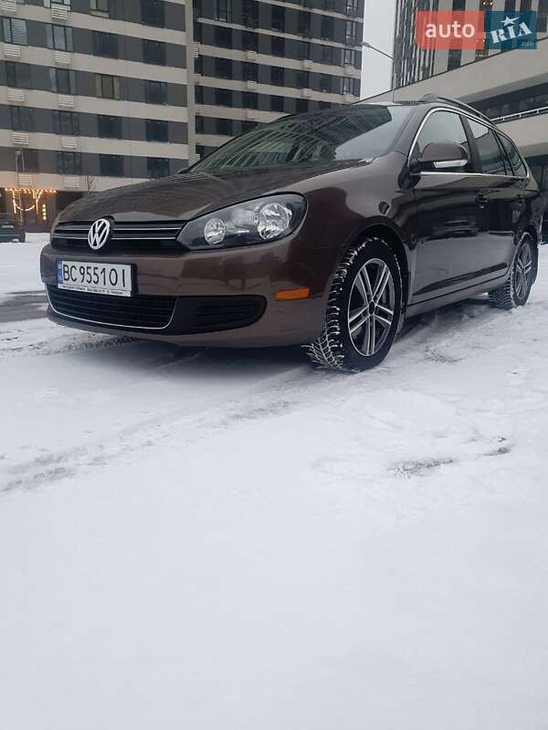 Універсал Volkswagen Jetta 2013 в Києві