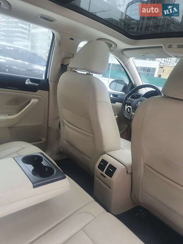 Універсал Volkswagen Jetta 2013 в Києві