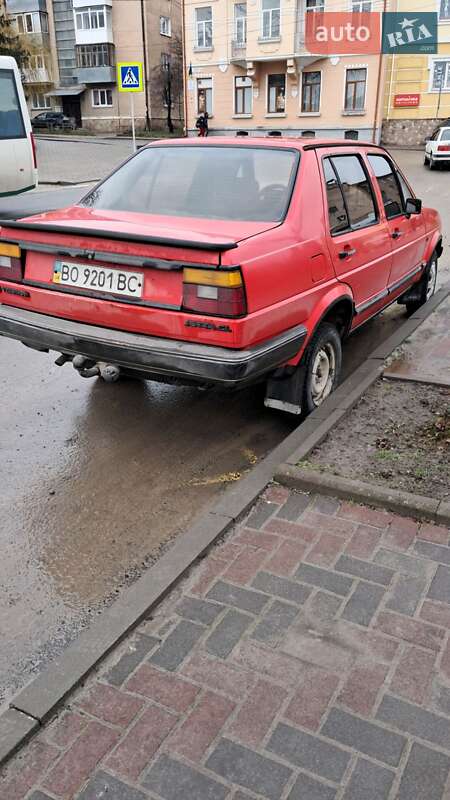 Седан Volkswagen Jetta 1985 в Чорткове