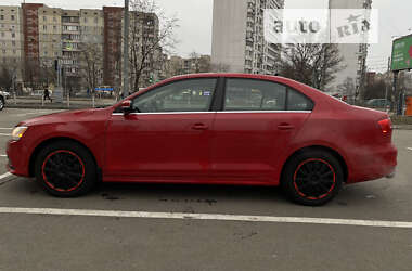 Седан Volkswagen Jetta 2014 в Киеве