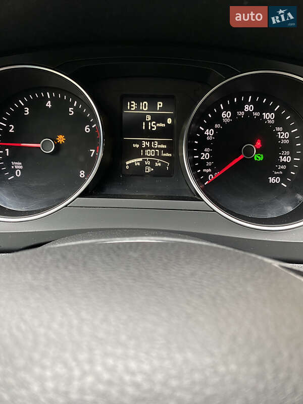 Седан Volkswagen Jetta 2014 в Києві