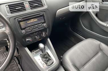 Седан Volkswagen Jetta 2014 в Смеле