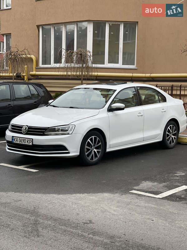 Седан Volkswagen Jetta 2017 в Киеве фото 3 Седан Volkswagen Jetta 2017 в Киеве