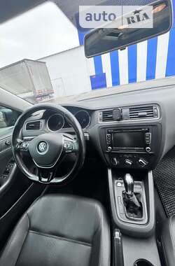 Седан Volkswagen Jetta 2015 в Одессе