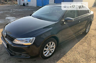 Седан Volkswagen Jetta 2012 в Полтаве