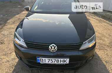 Седан Volkswagen Jetta 2012 в Полтаві