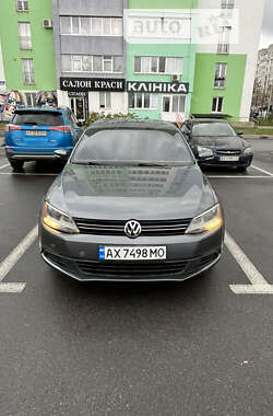 Седан Volkswagen Jetta 2011 в Харкові