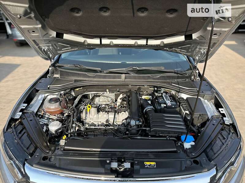 Седан Volkswagen Jetta 2019 в Кривом Роге