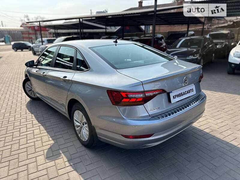 Седан Volkswagen Jetta 2019 в Кривом Роге