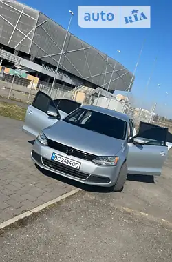 Volkswagen Jetta 2013