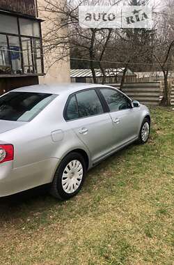 Седан Volkswagen Jetta 2006 в Радивилове