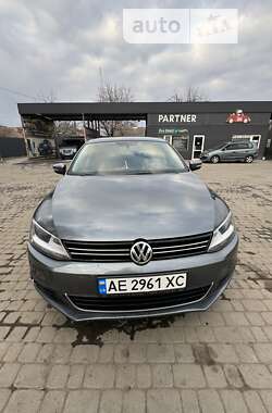 Седан Volkswagen Jetta 2013 в Новомосковске