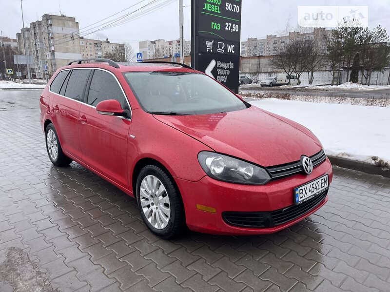 Універсал Volkswagen Jetta 2012 в Хмельницькому