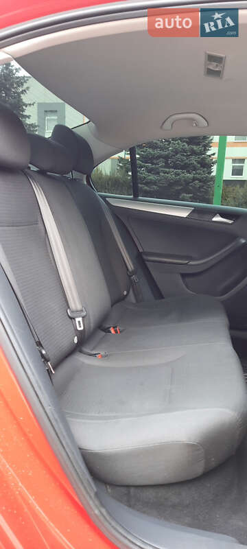 Седан Volkswagen Jetta 2015 в Львове фото 23 Седан Volkswagen Jetta 2015 в Львове