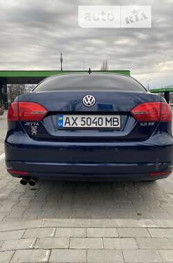 Седан Volkswagen Jetta 2013 в Кременчуге