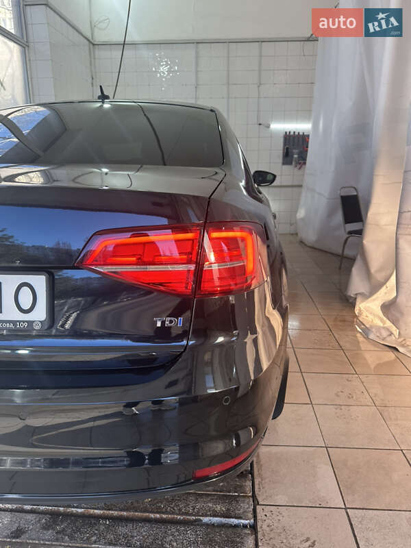 Volkswagen Jetta 2016