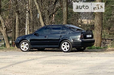 Седан Volkswagen Jetta 2001 в Котельве