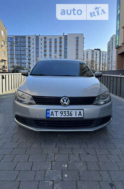 Седан Volkswagen Jetta 2010 в Ивано-Франковске