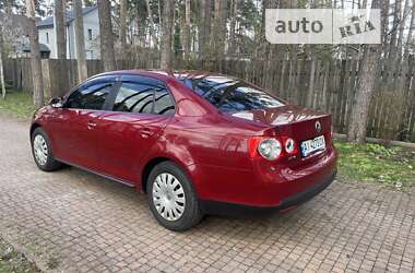 Седан Volkswagen Jetta 2007 в Ирпене