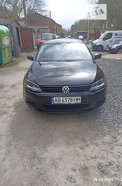 Седан Volkswagen Jetta 2013 в Виннице