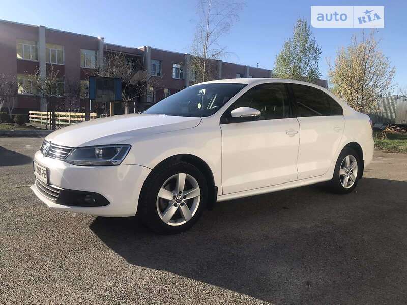 Седан Volkswagen Jetta 2013 в Макарові