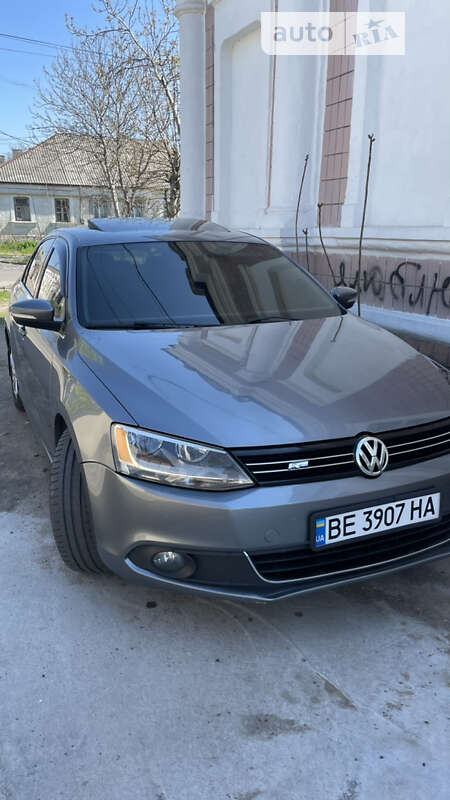 Седан Volkswagen Jetta 2010 в Вознесенске