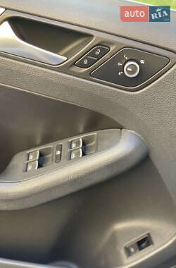 Седан Volkswagen Jetta 2012 в Ивано-Франковске