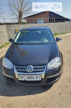 Седан Volkswagen Jetta 2007 в Києві