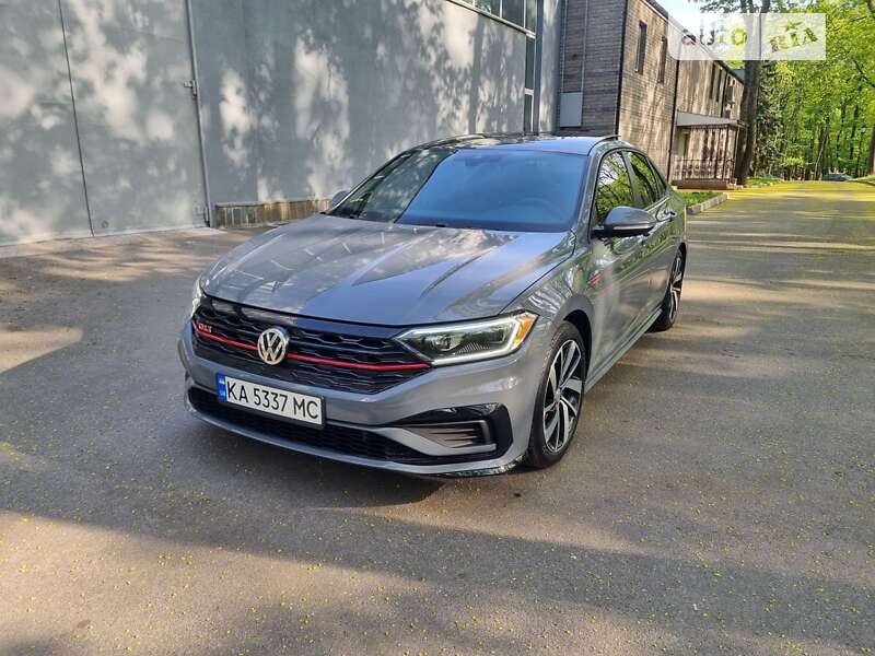 Седан Volkswagen Jetta 2021 в Киеве