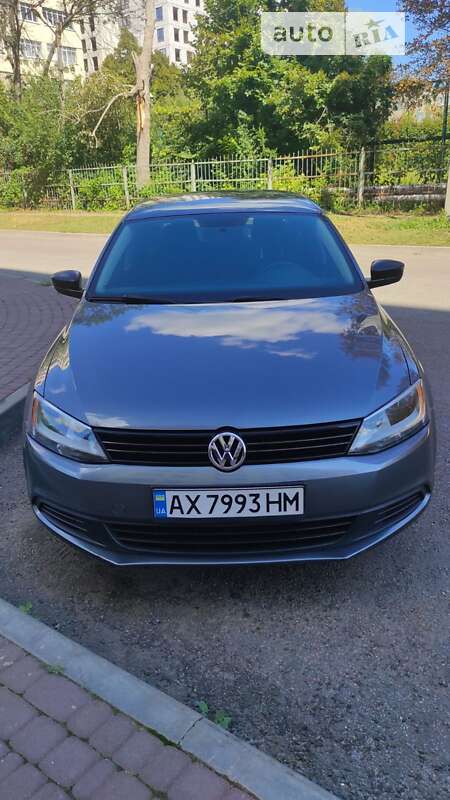 Седан Volkswagen Jetta 2014 в Харькове