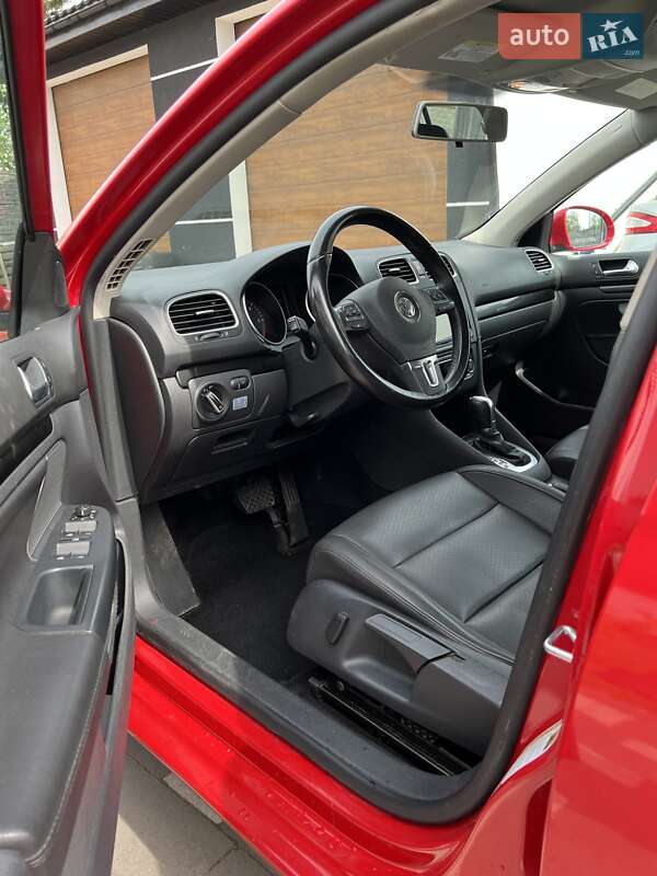 Универсал Volkswagen Jetta 2014 в Сокале