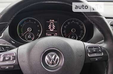 Седан Volkswagen Jetta 2013 в Дубні
