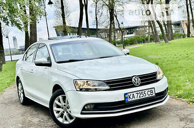 Седан Volkswagen Jetta 2016 в Києві