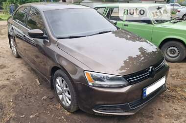 Седан Volkswagen Jetta 2013 в Днепре