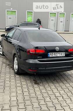 Седан Volkswagen Jetta 2016 в Виннице