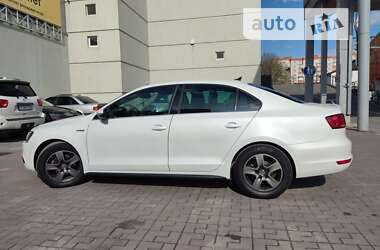 Седан Volkswagen Jetta 2013 в Вінниці