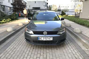 Седан Volkswagen Jetta 2013 в Львове