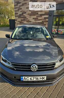 Седан Volkswagen Jetta 2015 в Володимир-Волинському