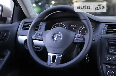 Volkswagen Jetta 2014