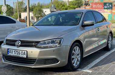 Седан Volkswagen Jetta 2012 в Харькове