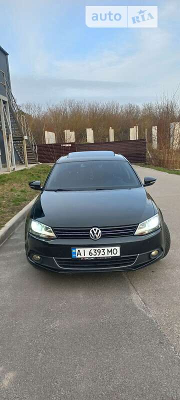 Седан Volkswagen Jetta 2013 в Борисполе