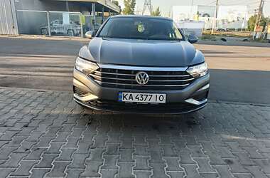 Седан Volkswagen Jetta 2019 в Вышгороде