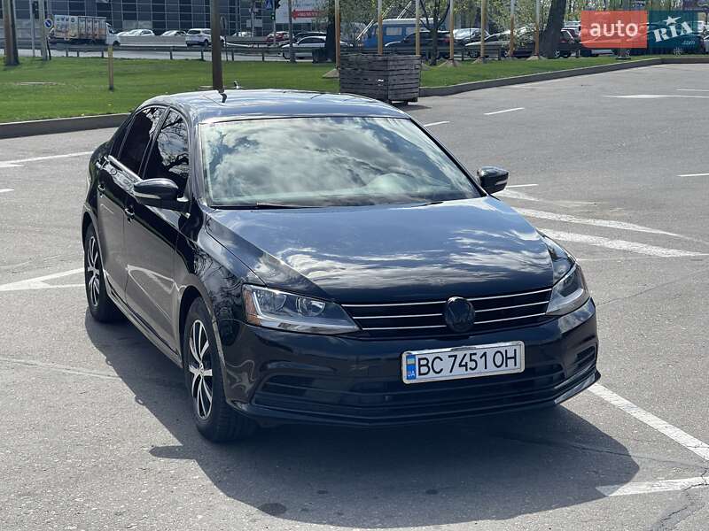 Седан Volkswagen Jetta 2017 в Киеве
