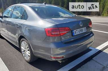 Седан Volkswagen Jetta 2014 в Ивано-Франковске