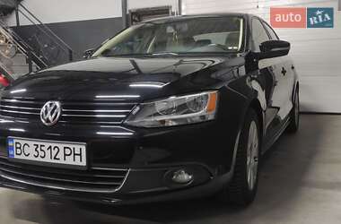 Седан Volkswagen Jetta 2014 в Киеве