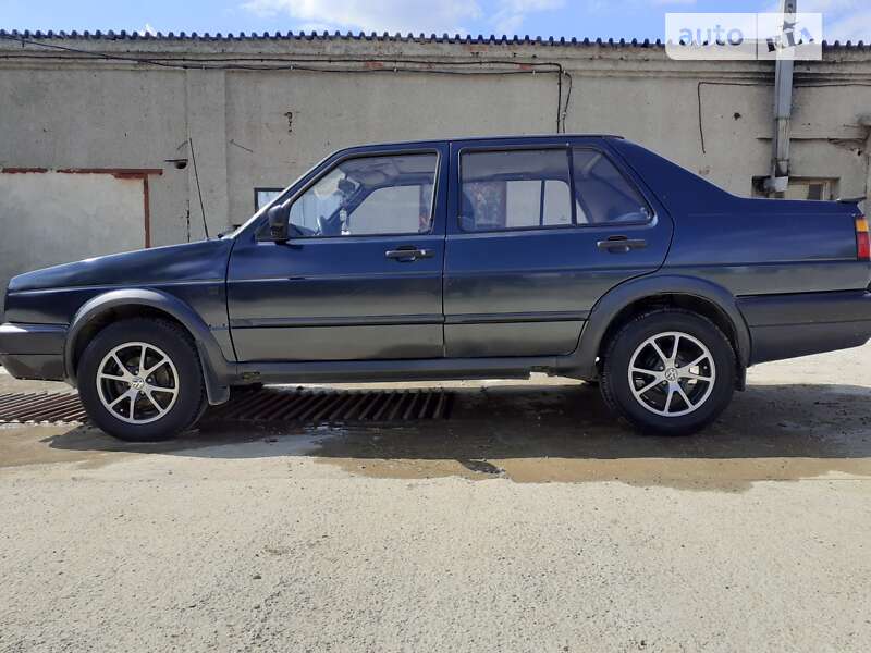 Седан Volkswagen Jetta 1991 в Черновцах