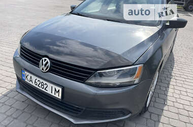 Седан Volkswagen Jetta 2013 в Каменском